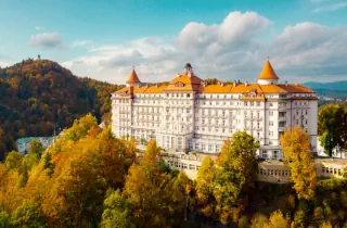 hotel-thumb