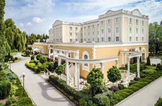hotel-thumb