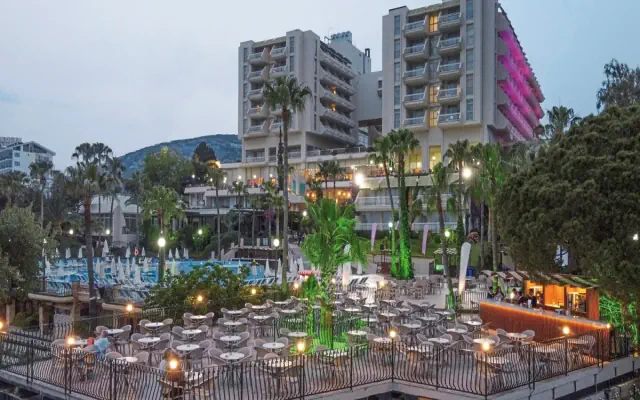 Fantasia De Luxe Kusadasi