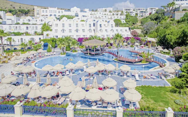 Salmakis Beach Resort