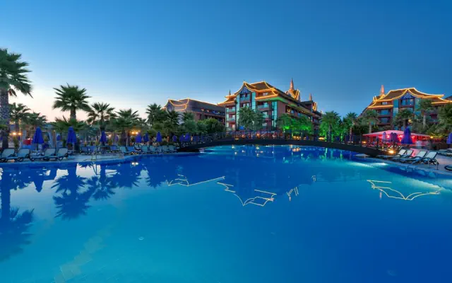 Siam Elegance